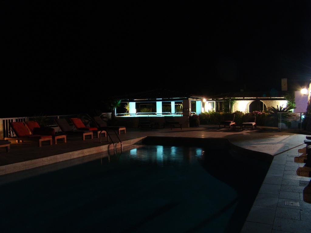 Hotel Pineto Biguglia  Eksteriør billede